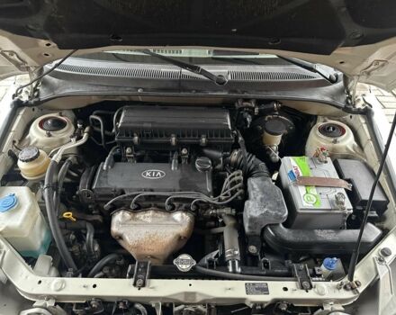 Сірий Кіа Ріо, об'ємом двигуна 1.3 л та пробігом 221 тис. км за 2850 $, фото 7 на Automoto.ua