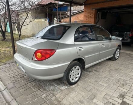 Сірий Кіа Ріо, об'ємом двигуна 1.3 л та пробігом 221 тис. км за 2850 $, фото 2 на Automoto.ua