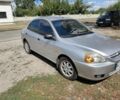Сірий Кіа Ріо, об'ємом двигуна 1 л та пробігом 190 тис. км за 3005 $, фото 1 на Automoto.ua