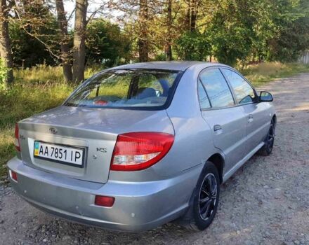 Серый Киа Рио, объемом двигателя 1.3 л и пробегом 300 тыс. км за 1546 $, фото 2 на Automoto.ua