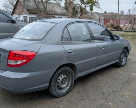 Серый Киа Рио, объемом двигателя 1.3 л и пробегом 200 тыс. км за 1800 $, фото 2 на Automoto.ua