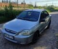 Серый Киа Рио, объемом двигателя 1.3 л и пробегом 300 тыс. км за 1546 $, фото 3 на Automoto.ua