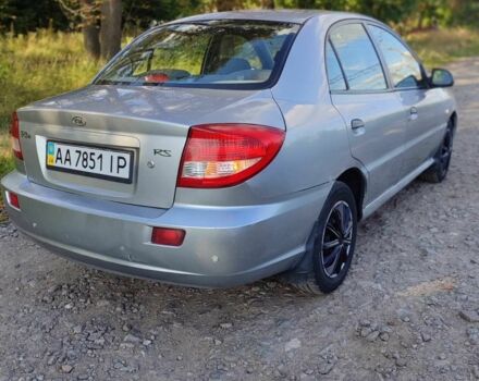 Серый Киа Рио, объемом двигателя 1.3 л и пробегом 300 тыс. км за 1546 $, фото 1 на Automoto.ua