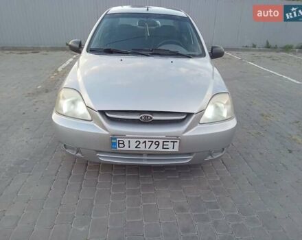 Серый Киа Рио, объемом двигателя 1.34 л и пробегом 299 тыс. км за 2200 $, фото 1 на Automoto.ua
