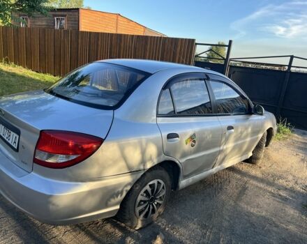 Серый Киа Рио, объемом двигателя 1.5 л и пробегом 255 тыс. км за 1900 $, фото 3 на Automoto.ua