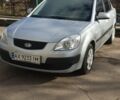 Сірий Кіа Ріо, об'ємом двигуна 1.4 л та пробігом 177 тис. км за 5400 $, фото 1 на Automoto.ua