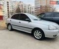 Сірий Кіа Ріо, об'ємом двигуна 1.4 л та пробігом 300 тис. км за 2300 $, фото 1 на Automoto.ua