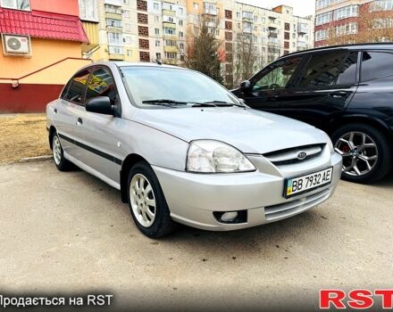 Серый Киа Рио, объемом двигателя 1.4 л и пробегом 300 тыс. км за 2300 $, фото 2 на Automoto.ua