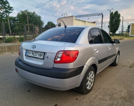 Серый Киа Рио, объемом двигателя 1.3 л и пробегом 225 тыс. км за 3301 $, фото 3 на Automoto.ua