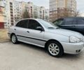 Сірий Кіа Ріо, об'ємом двигуна 1.4 л та пробігом 300 тис. км за 2300 $, фото 1 на Automoto.ua