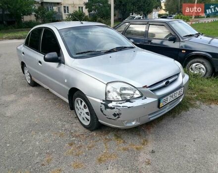 Серый Киа Рио, объемом двигателя 1.4 л и пробегом 267 тыс. км за 2000 $, фото 3 на Automoto.ua