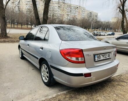 Сірий Кіа Ріо, об'ємом двигуна 1.4 л та пробігом 300 тис. км за 2300 $, фото 5 на Automoto.ua