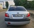 Серый Киа Рио, объемом двигателя 1.3 л и пробегом 225 тыс. км за 3301 $, фото 6 на Automoto.ua