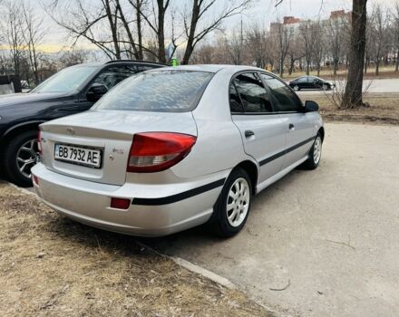 Сірий Кіа Ріо, об'ємом двигуна 1.4 л та пробігом 300 тис. км за 2300 $, фото 4 на Automoto.ua