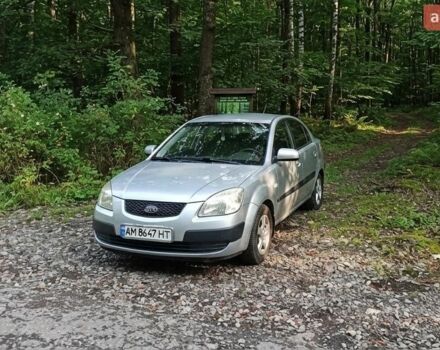 Сірий Кіа Ріо, об'ємом двигуна 1.4 л та пробігом 188 тис. км за 3200 $, фото 3 на Automoto.ua