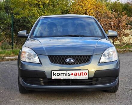 Кіа Ріо 2006 у Хмельницькому на Automoto.ua Сірий Кіа Ріо, об'ємом двигуна 1.4 л та пробігом 153 тис. км за 5499 $, фото 1 на Automoto.ua
