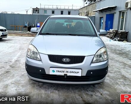 Серый Киа Рио, объемом двигателя 1.4 л и пробегом 24400 тыс. км за 4500 $, фото 2 на Automoto.ua