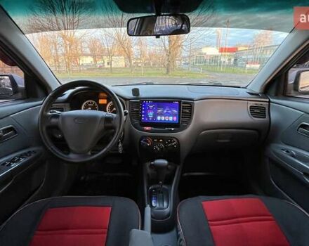 Сірий Кіа Ріо, об'ємом двигуна 1.4 л та пробігом 238 тис. км за 5700 $, фото 13 на Automoto.ua
