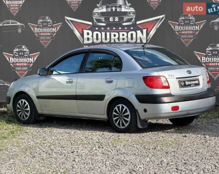 Серый Киа Рио, объемом двигателя 1.4 л и пробегом 215 тыс. км за 5190 $, фото 13 на Automoto.ua