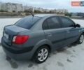 Серый Киа Рио, объемом двигателя 1.4 л и пробегом 307 тыс. км за 5100 $, фото 4 на Automoto.ua