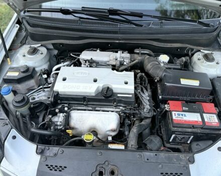 Серый Киа Рио, объемом двигателя 1.4 л и пробегом 198 тыс. км за 3900 $, фото 12 на Automoto.ua