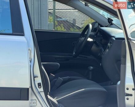Серый Киа Рио, объемом двигателя 1.4 л и пробегом 215 тыс. км за 5190 $, фото 32 на Automoto.ua