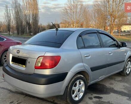 Сірий Кіа Ріо, об'ємом двигуна 1.4 л та пробігом 238 тис. км за 5700 $, фото 5 на Automoto.ua