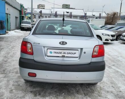 Серый Киа Рио, объемом двигателя 1.4 л и пробегом 244 тыс. км за 4500 $, фото 9 на Automoto.ua