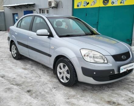 Серый Киа Рио, объемом двигателя 1.4 л и пробегом 244 тыс. км за 4500 $, фото 5 на Automoto.ua