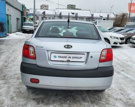Сірий Кіа Ріо, об'ємом двигуна 1.4 л та пробігом 244 тис. км за 4500 $, фото 9 на Automoto.ua