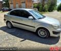 Серый Киа Рио, объемом двигателя 1.4 л и пробегом 180 тыс. км за 4500 $, фото 4 на Automoto.ua