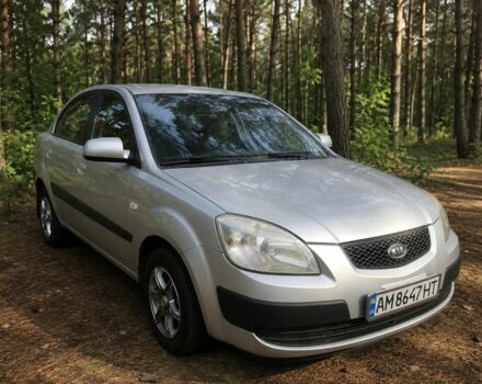 Сірий Кіа Ріо, об'ємом двигуна 0 л та пробігом 180 тис. км за 3213 $, фото 2 на Automoto.ua