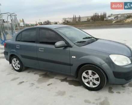 Серый Киа Рио, объемом двигателя 1.4 л и пробегом 307 тыс. км за 5100 $, фото 2 на Automoto.ua