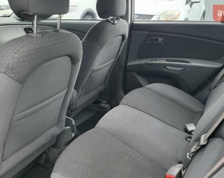 Сірий Кіа Ріо, об'ємом двигуна 1.4 л та пробігом 244 тис. км за 4500 $, фото 14 на Automoto.ua