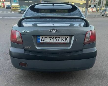 Сірий Кіа Ріо, об'ємом двигуна 1.4 л та пробігом 288 тис. км за 4500 $, фото 4 на Automoto.ua