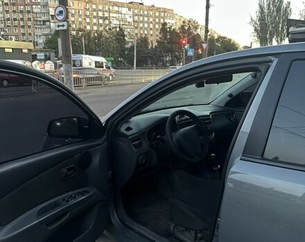Серый Киа Рио, объемом двигателя 1.4 л и пробегом 288 тыс. км за 4215 $, фото 6 на Automoto.ua