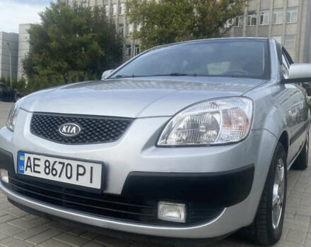 Кіа Ріо 2006 у Дніпро (Дніпропетровську) на Automoto.ua Сірий Кіа Ріо, об'ємом двигуна 1.4 л та пробігом 142 тис. км за 6000 $, фото 2 на Automoto.ua