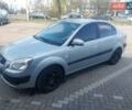 Серый Киа Рио, объемом двигателя 1.4 л и пробегом 185 тыс. км за 3250 $, фото 1 на Automoto.ua