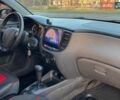 Серый Киа Рио, объемом двигателя 1.4 л и пробегом 238 тыс. км за 5500 $, фото 9 на Automoto.ua