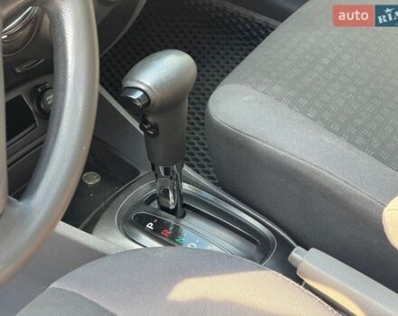 Сірий Кіа Ріо, об'ємом двигуна 1.4 л та пробігом 215 тис. км за 5190 $, фото 43 на Automoto.ua