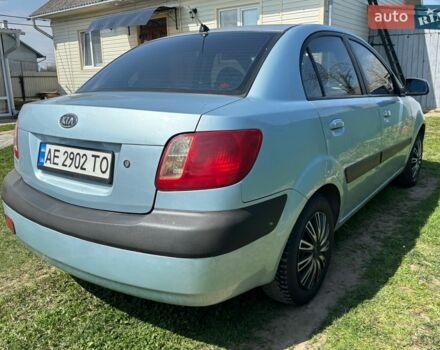 Серый Киа Рио, объемом двигателя 1.4 л и пробегом 256 тыс. км за 4100 $, фото 8 на Automoto.ua