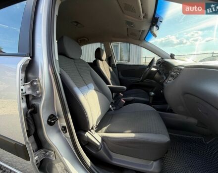 Серый Киа Рио, объемом двигателя 1.4 л и пробегом 215 тыс. км за 5190 $, фото 34 на Automoto.ua