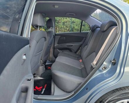 Кіа Ріо 2006 у Хмельницькому на Automoto.ua Сірий Кіа Ріо, об'ємом двигуна 1.4 л та пробігом 153 тис. км за 5499 $, фото 6 на Automoto.ua