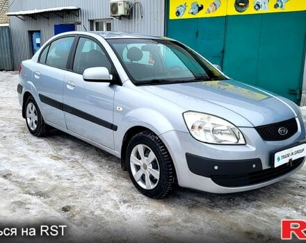 Серый Киа Рио, объемом двигателя 1.4 л и пробегом 24400 тыс. км за 4500 $, фото 3 на Automoto.ua