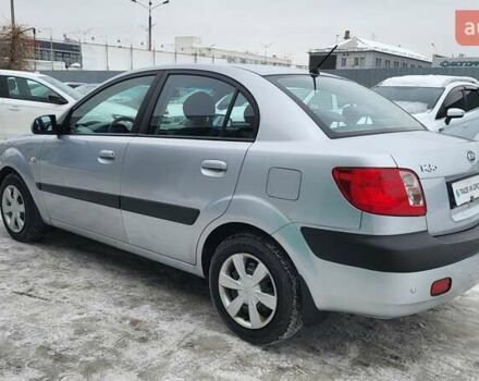 Сірий Кіа Ріо, об'ємом двигуна 1.4 л та пробігом 244 тис. км за 4500 $, фото 11 на Automoto.ua