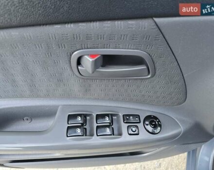 Серый Киа Рио, объемом двигателя 1.4 л и пробегом 153 тыс. км за 5499 $, фото 15 на Automoto.ua