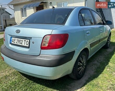 Серый Киа Рио, объемом двигателя 1.4 л и пробегом 256 тыс. км за 4100 $, фото 8 на Automoto.ua