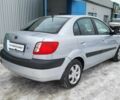 Серый Киа Рио, объемом двигателя 1.4 л и пробегом 244 тыс. км за 4500 $, фото 7 на Automoto.ua