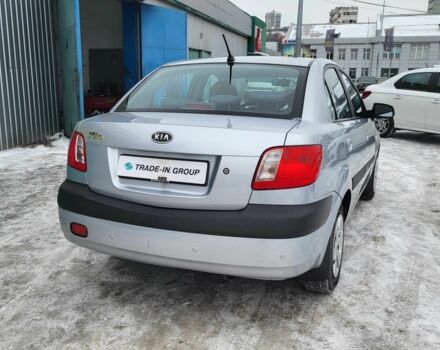 Серый Киа Рио, объемом двигателя 1.4 л и пробегом 244 тыс. км за 4500 $, фото 8 на Automoto.ua
