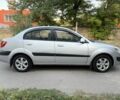 Серый Киа Рио, объемом двигателя 1.4 л и пробегом 198 тыс. км за 3900 $, фото 2 на Automoto.ua